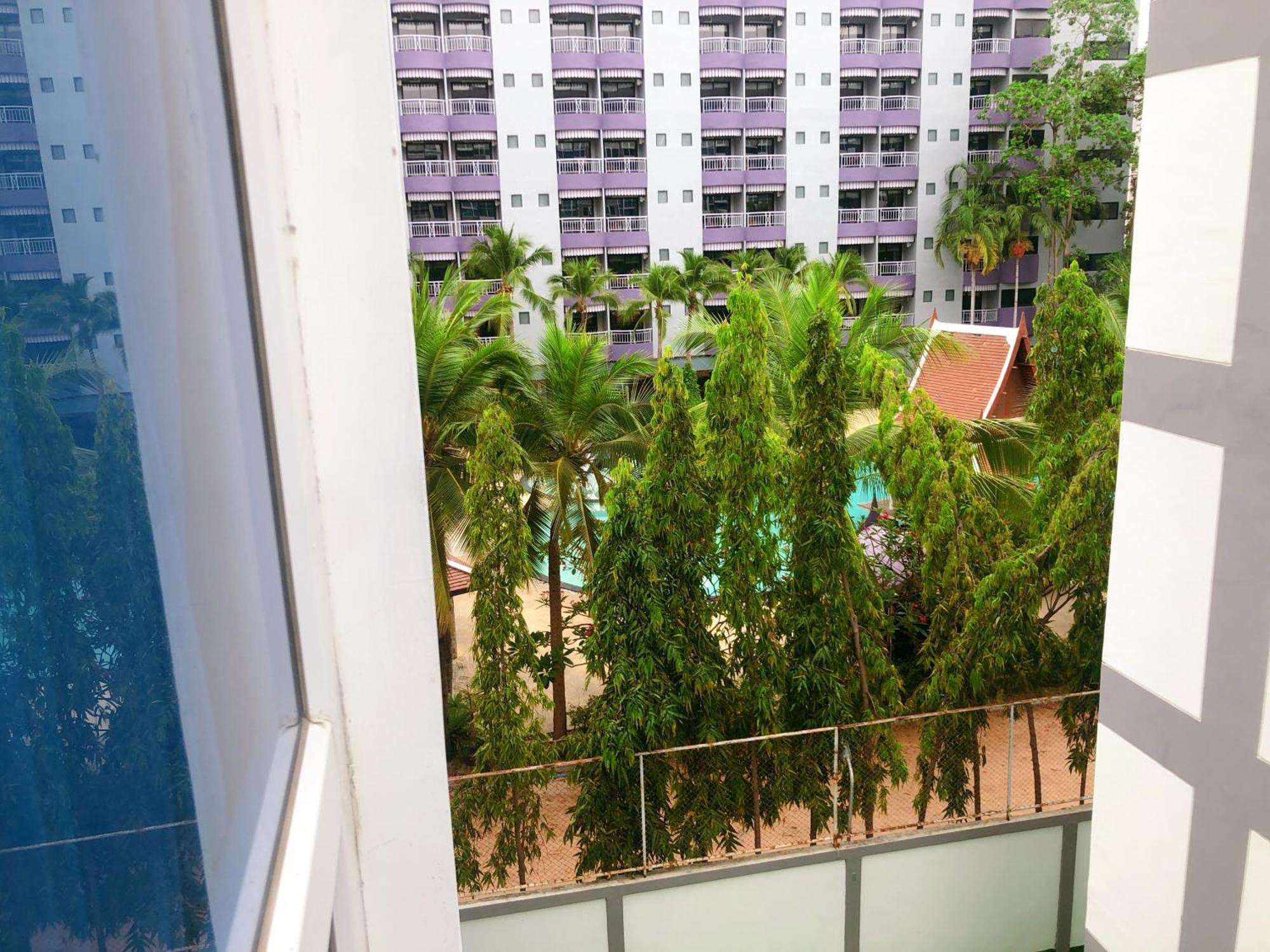 Centara Avenue Residence By Daisy Pattaya 1 Esterno foto